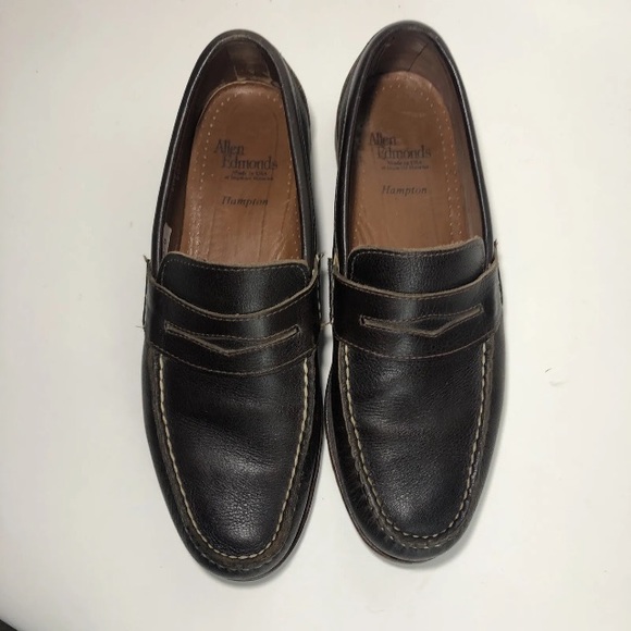 Allen Edmonds 10.5 B Hampton penny Loafer
Lug slip on Shoe Narrow brown main image 7